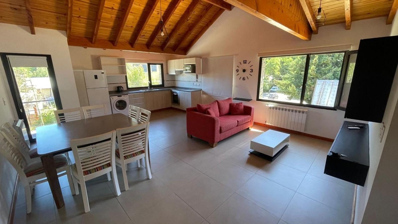 Loretta - Sumando Latitudes Apartment