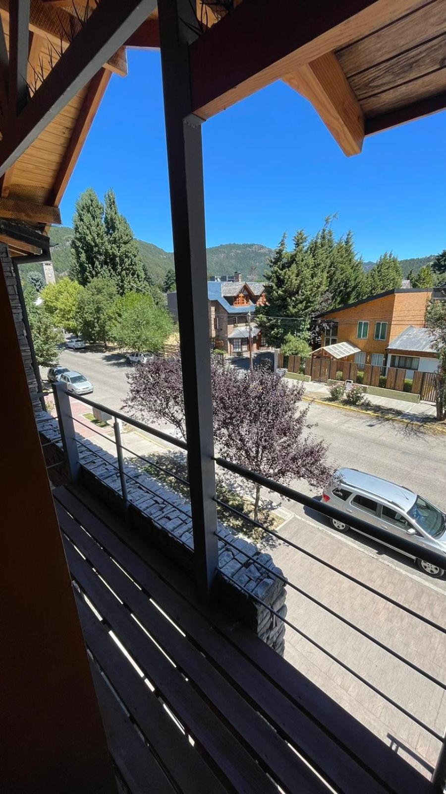 Loretta - Sumando Latitudes * San Martin de los Andes
